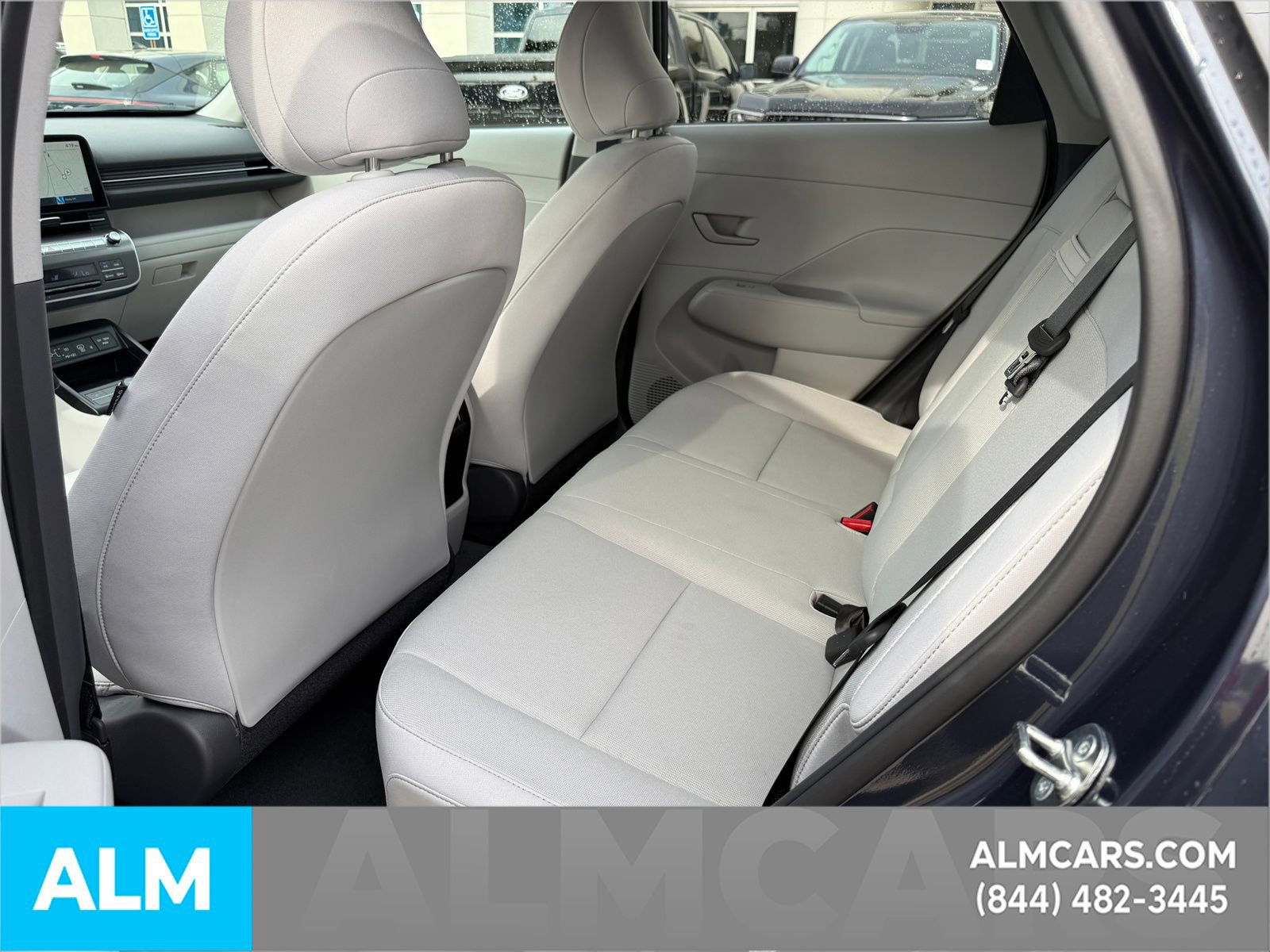 Used 2024 Hyundai Kona SEL w/ Convenience Package image 9