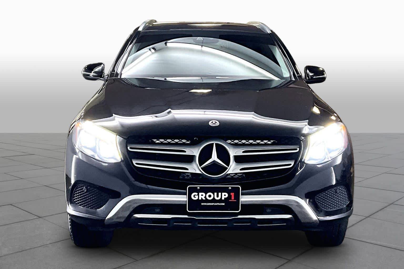 Certified 2018 Mercedes-Benz GLC 300 4MATIC image 4
