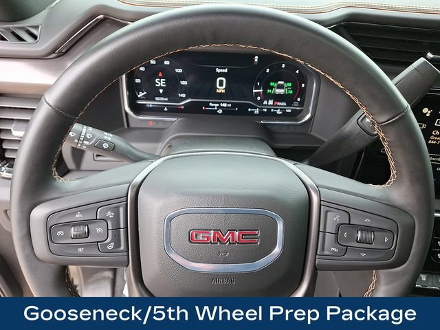 Used 2025 GMC Sierra 3500 AT4 AWD/4WD image 4