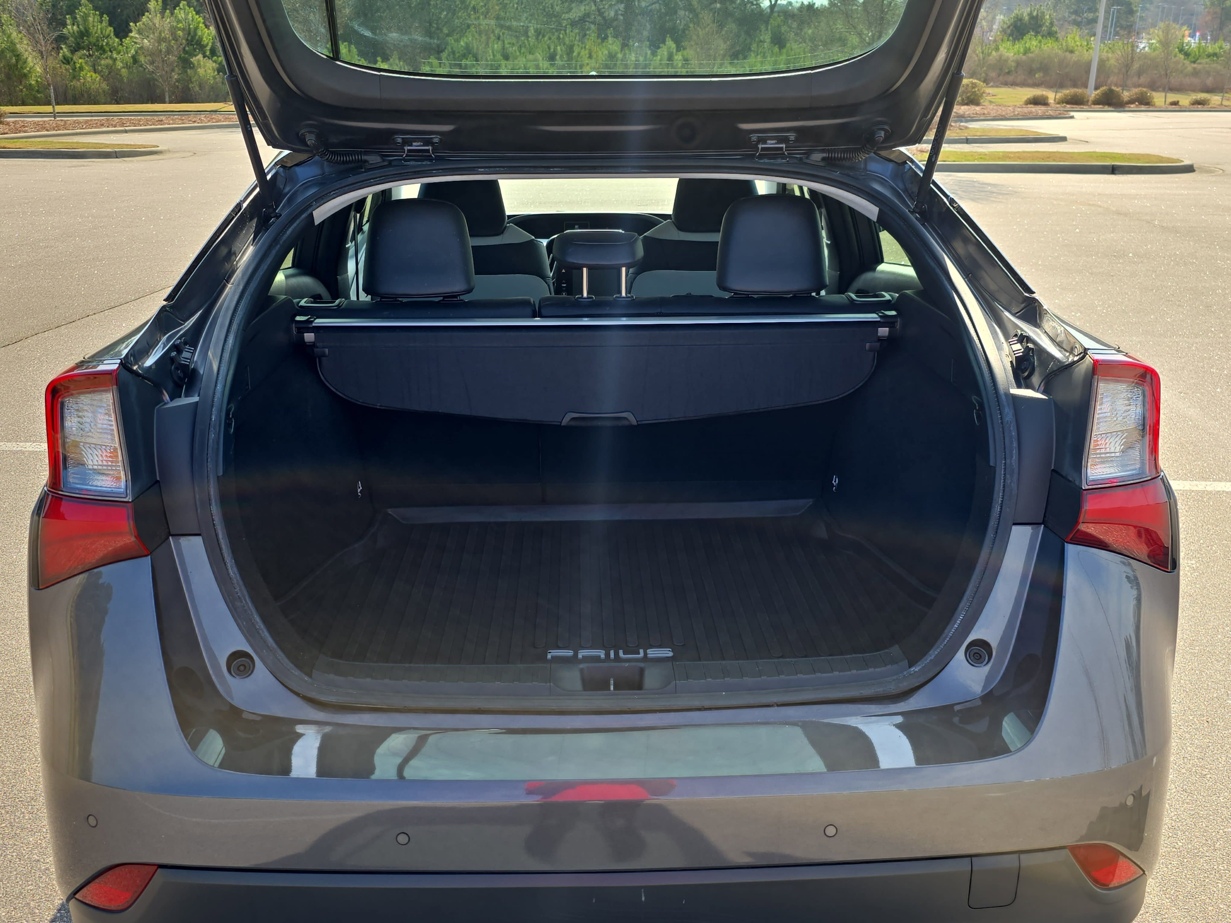 Used 2020 Toyota Prius Limited image 13