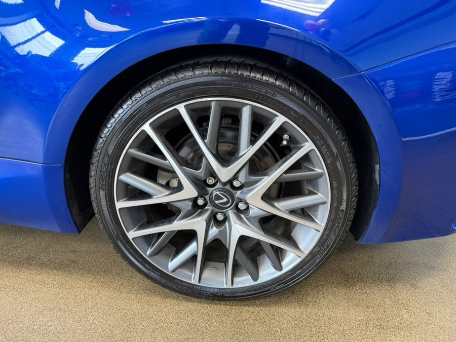 Used 2017 Lexus RC 300 F Sport image 25