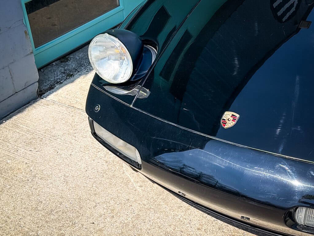 Used 1990 Porsche 928 image 7