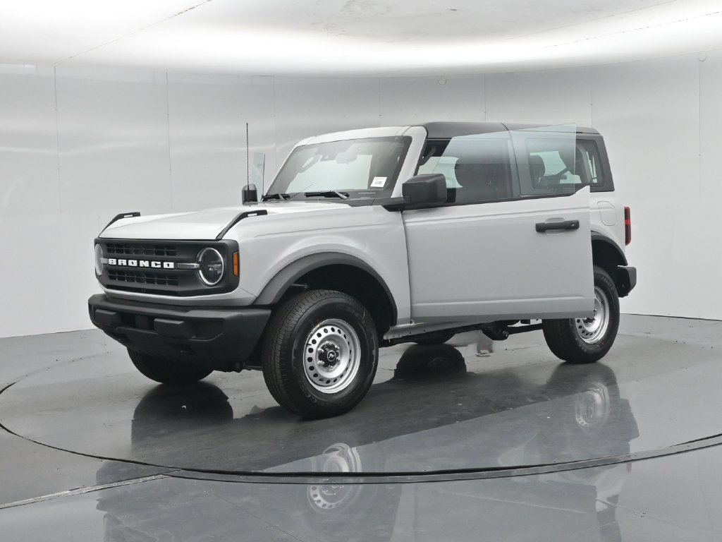 New 2026 Ford Bronco 2-Door AWD/4WD image 27