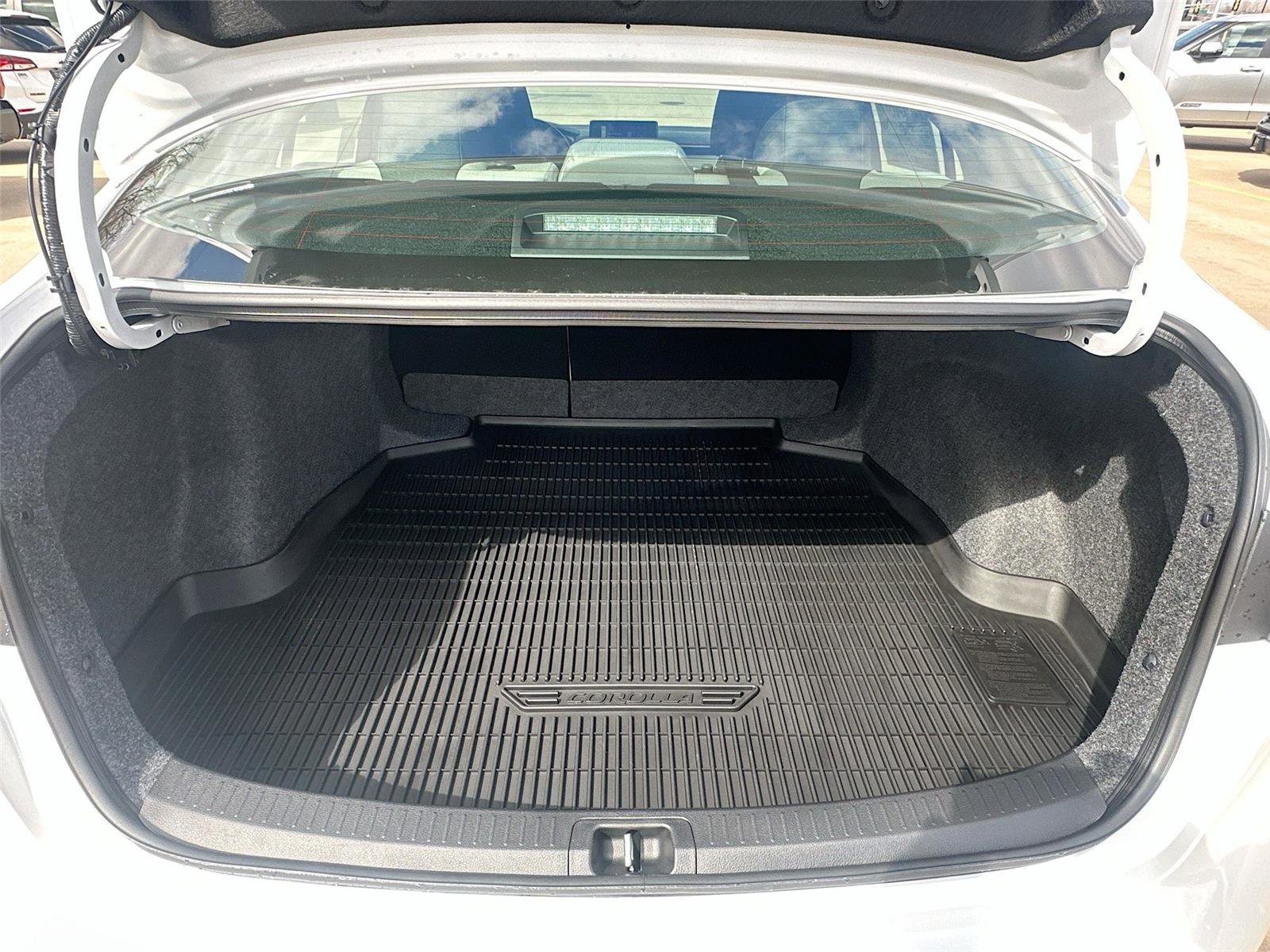 New 2026 Toyota Corolla LE image 25