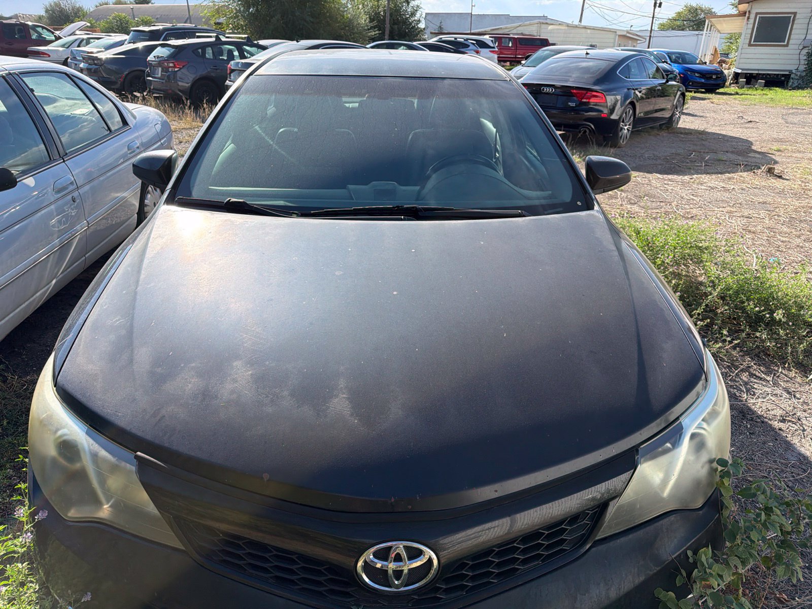 Used 2012 Toyota Camry SE FWD image 2