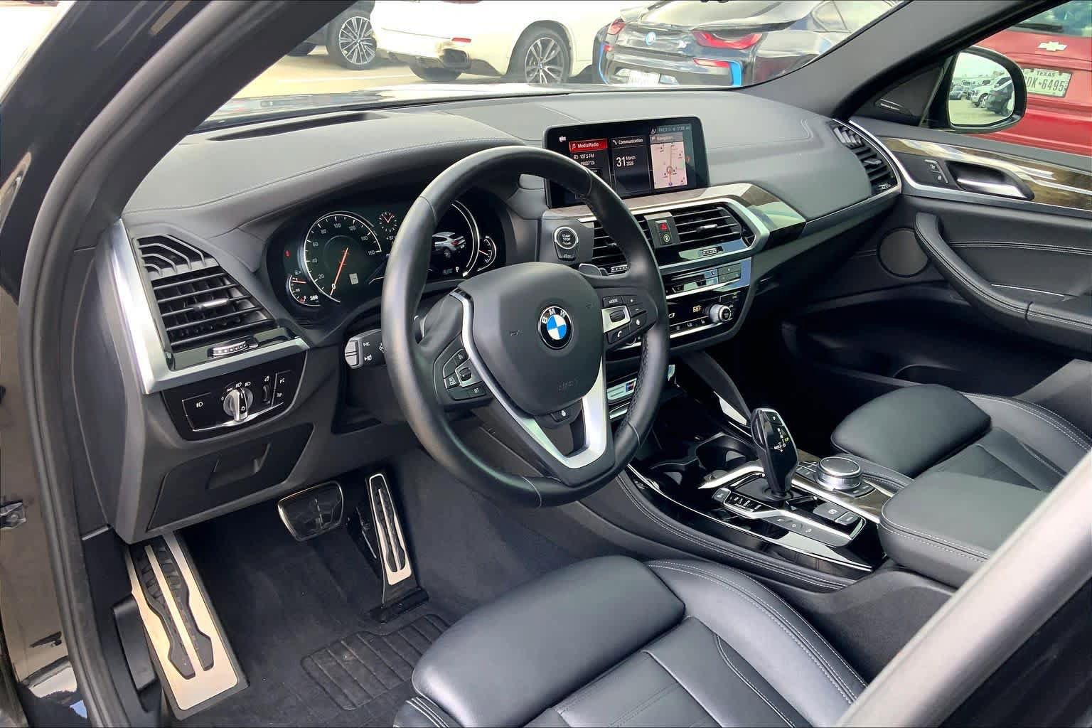 Used 2019 BMW X4 M40i w/ Executive Package image 17