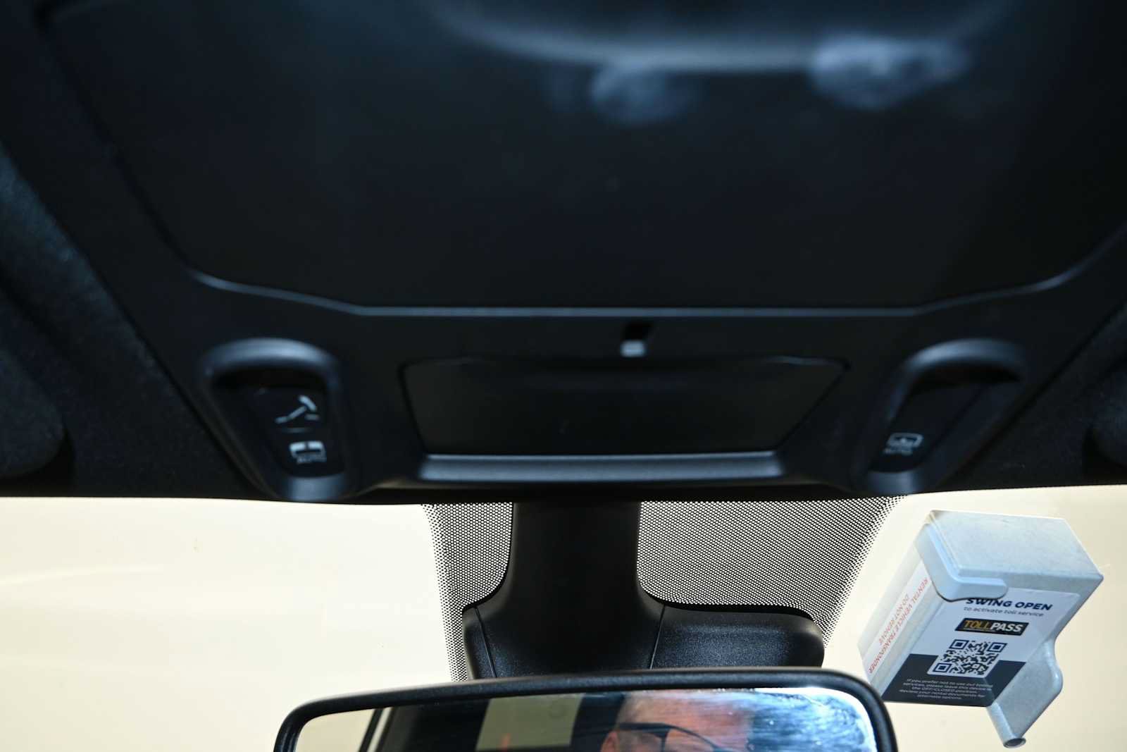 Used 2025 Chrysler Pacifica Limited FWD image 16