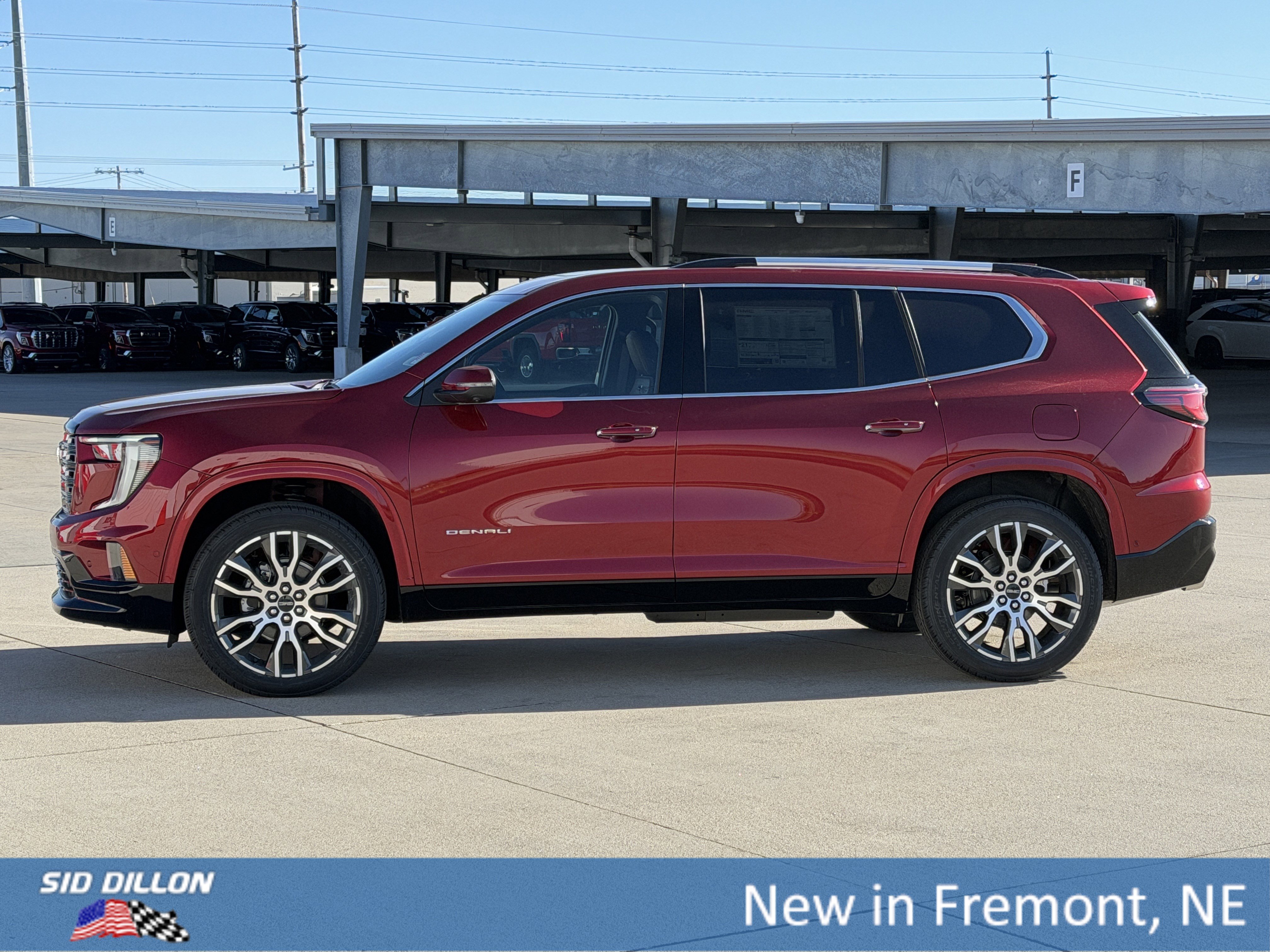 New 2026 GMC Acadia Denali Ultimate w/ LPO, Floor Liner Package image 9