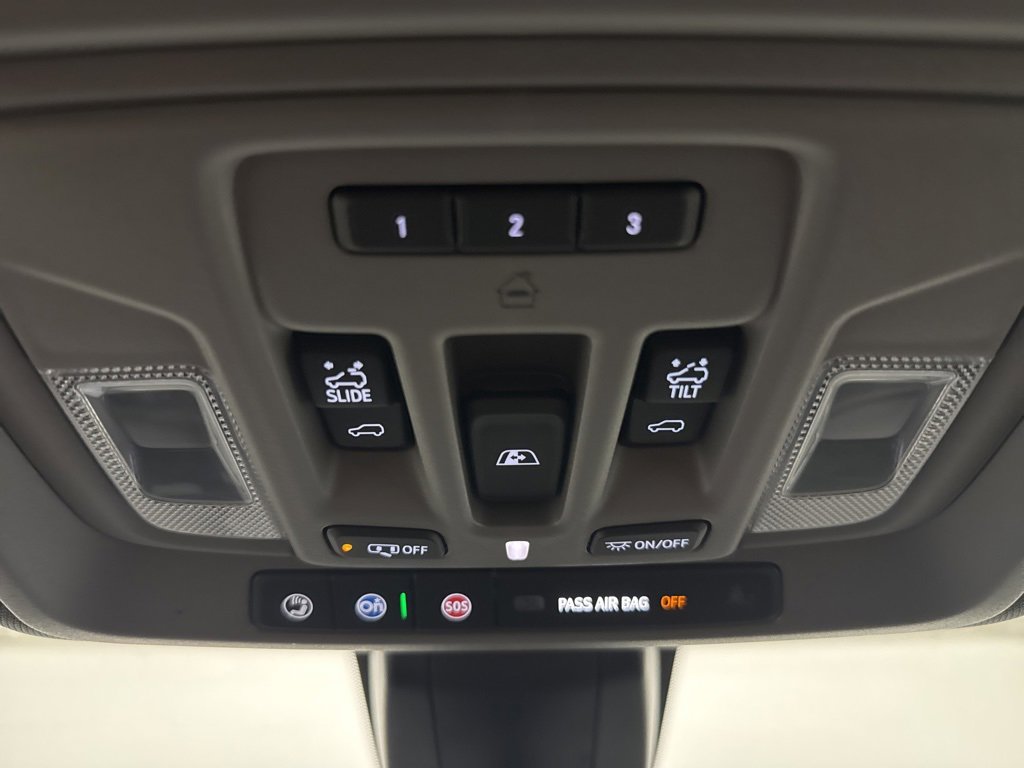 Used 2020 GMC Sierra 3500 Denali w/ Denali Ultimate Package image 54