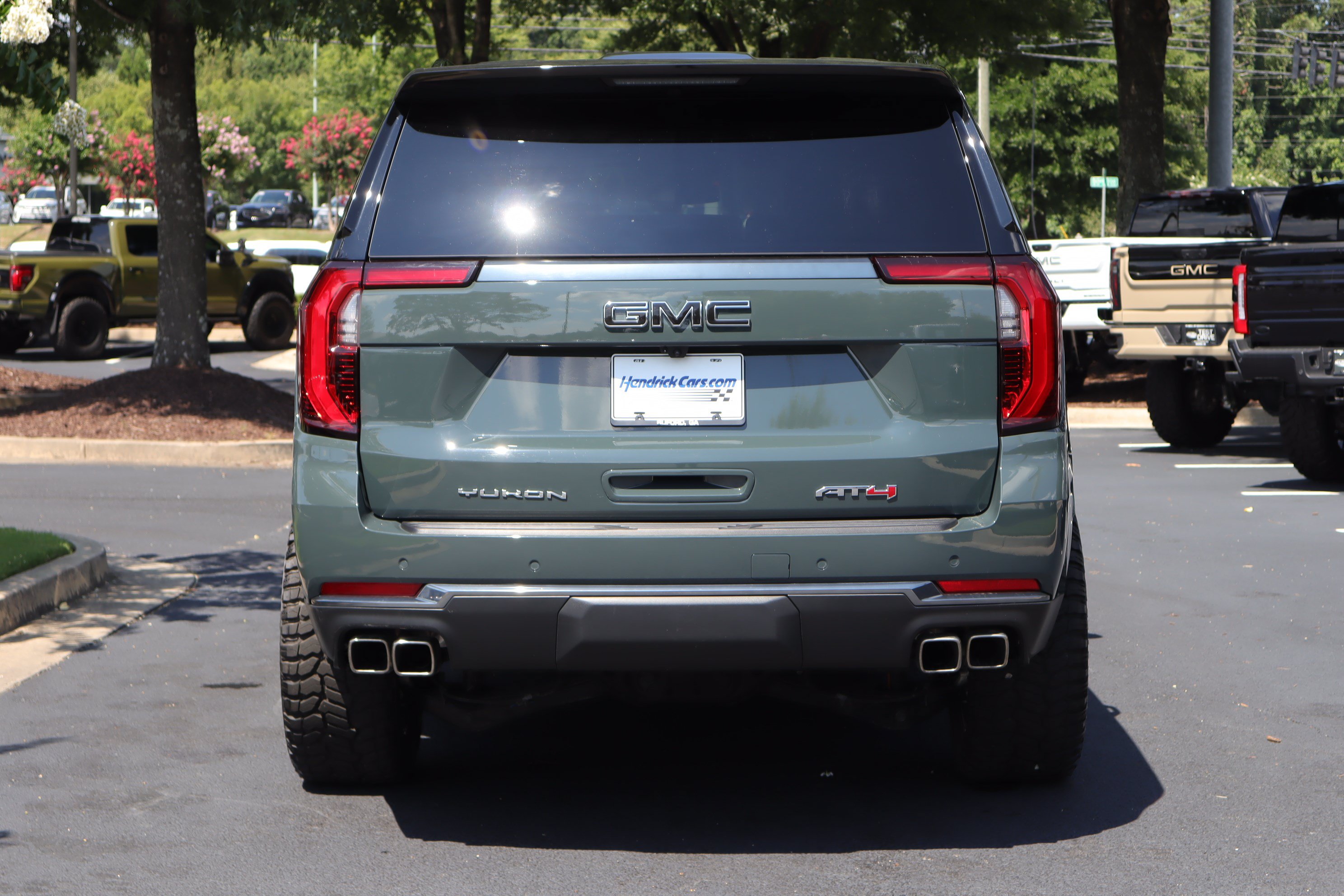 Used 2026 GMC Yukon AT4 AWD/4WD image 37