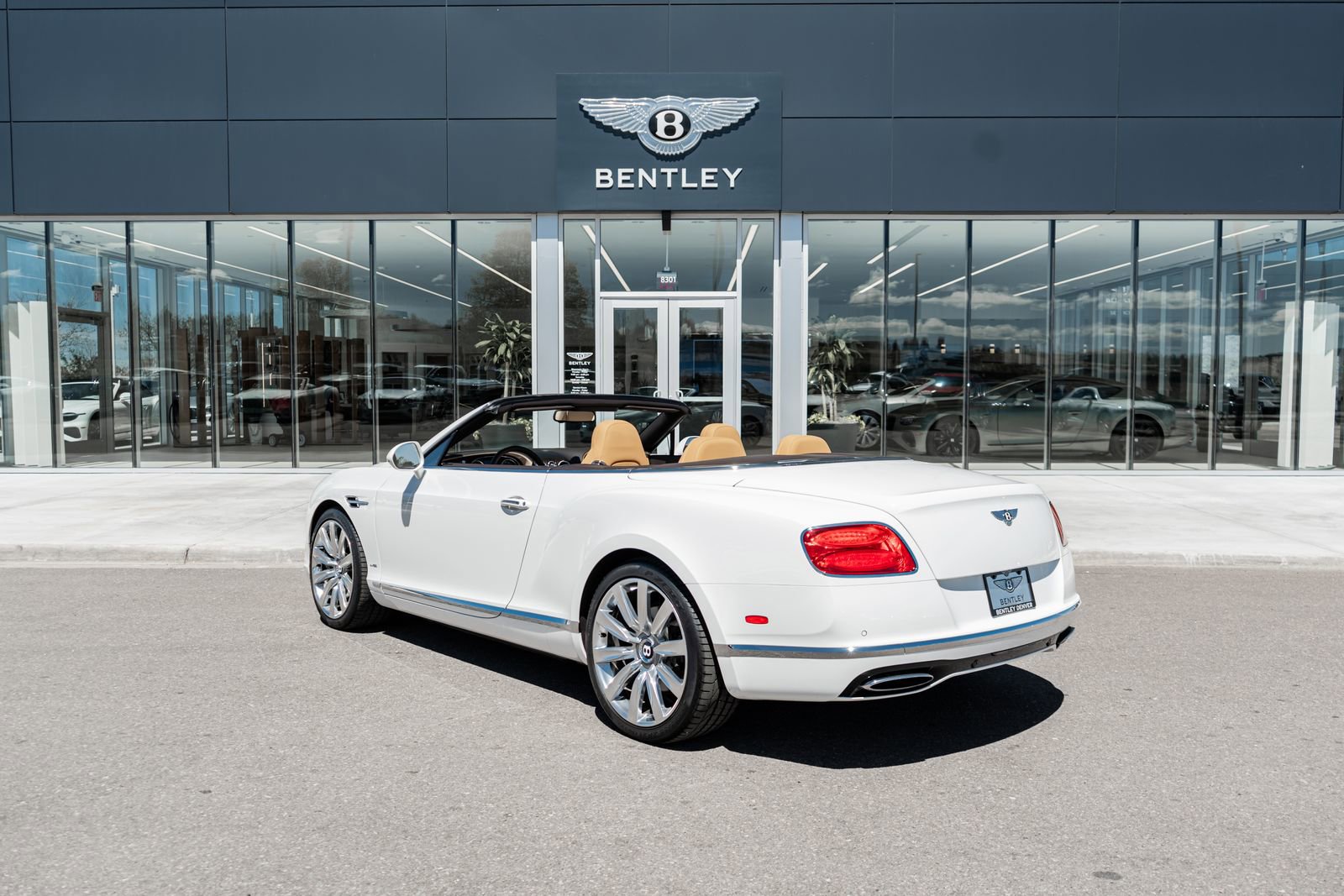 Used 2016 Bentley Continental GT image 8