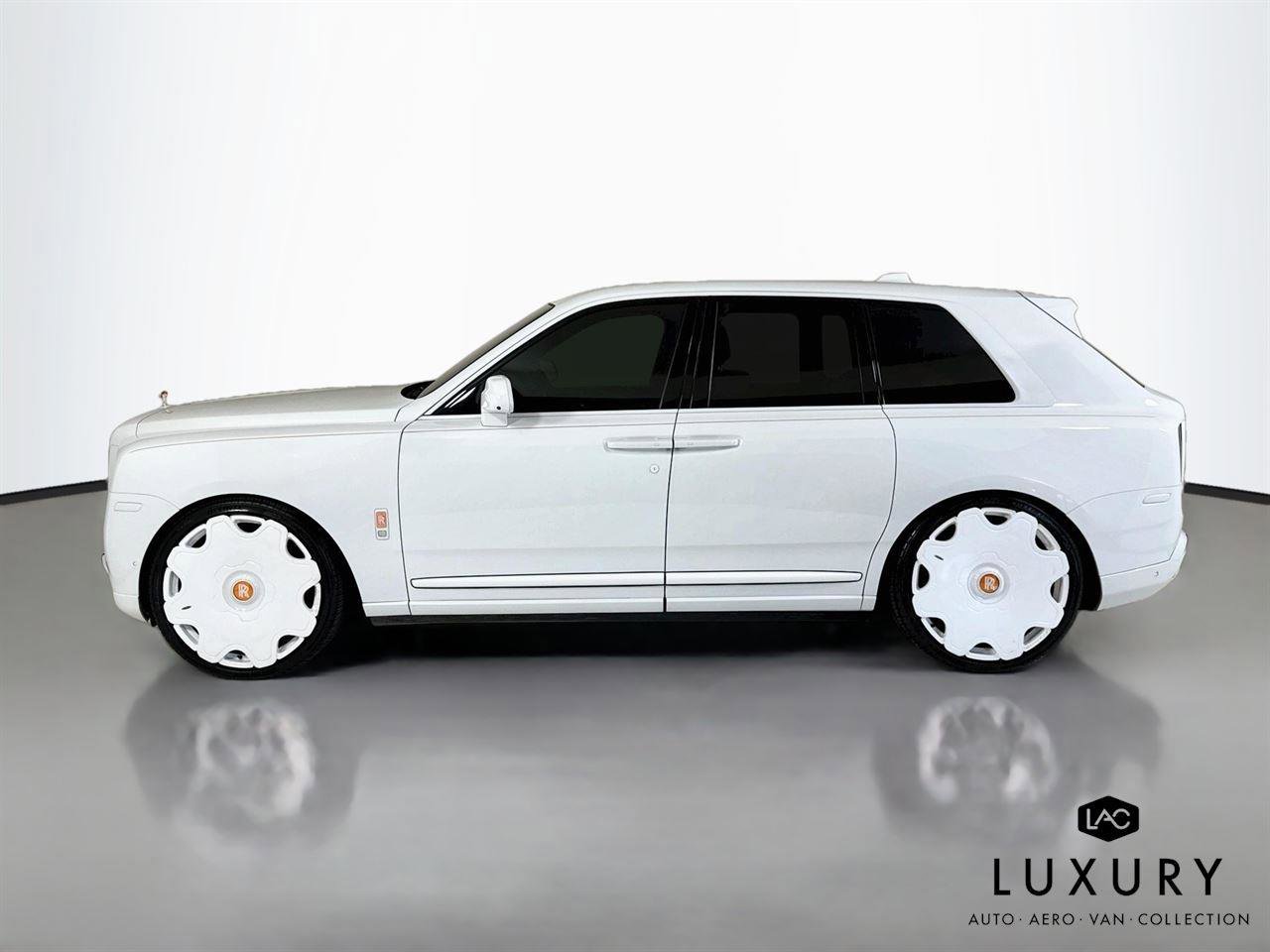Used 2021 Rolls-Royce Cullinan AWD/4WD image 9
