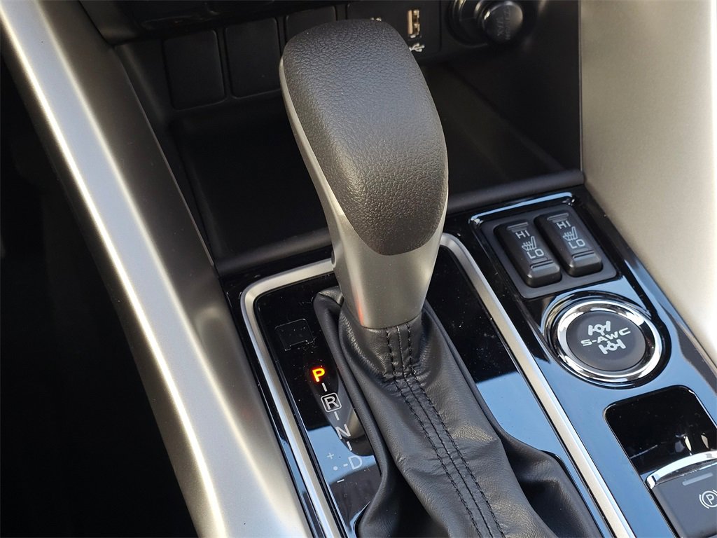 New 2026 Mitsubishi Eclipse Cross SE image 13