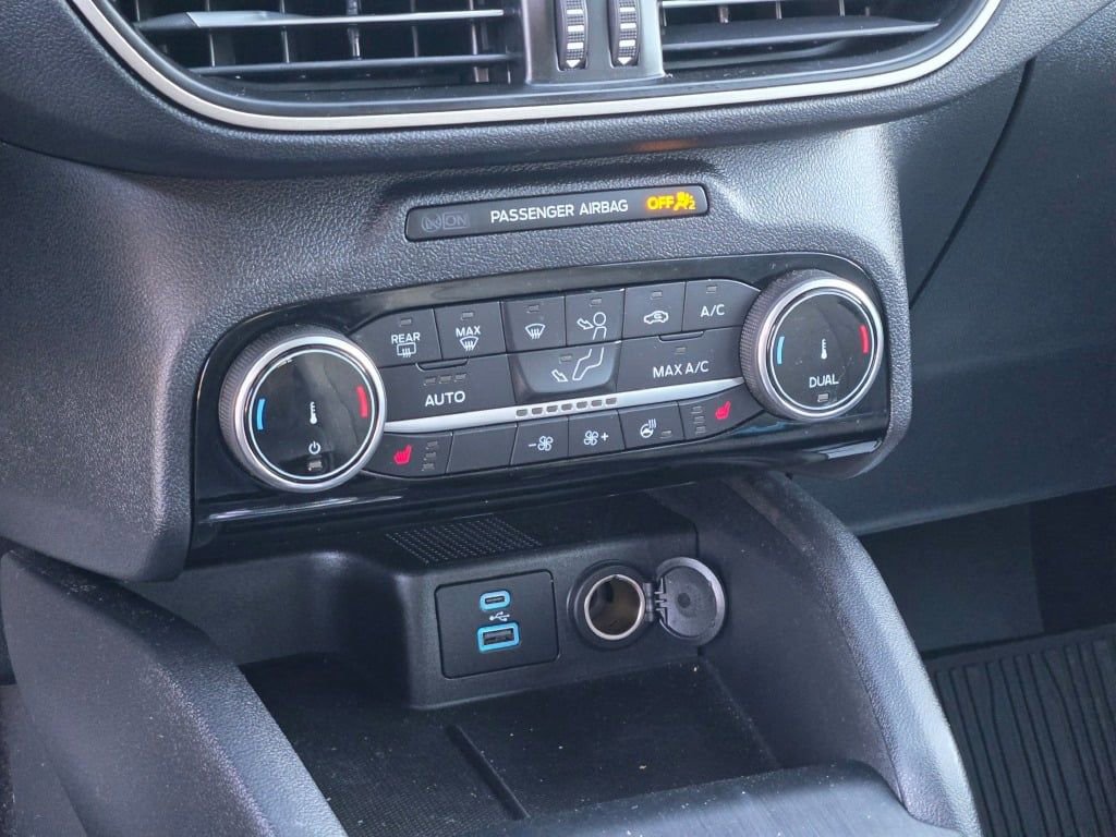 Used 2022 Ford Escape SE w/ Convenience Package image 23