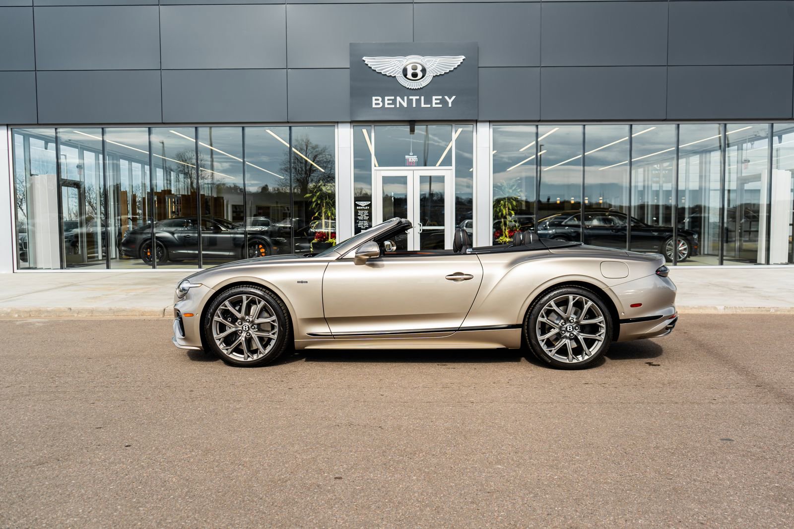 Used 2025 Bentley Continental GT Speed image 5
