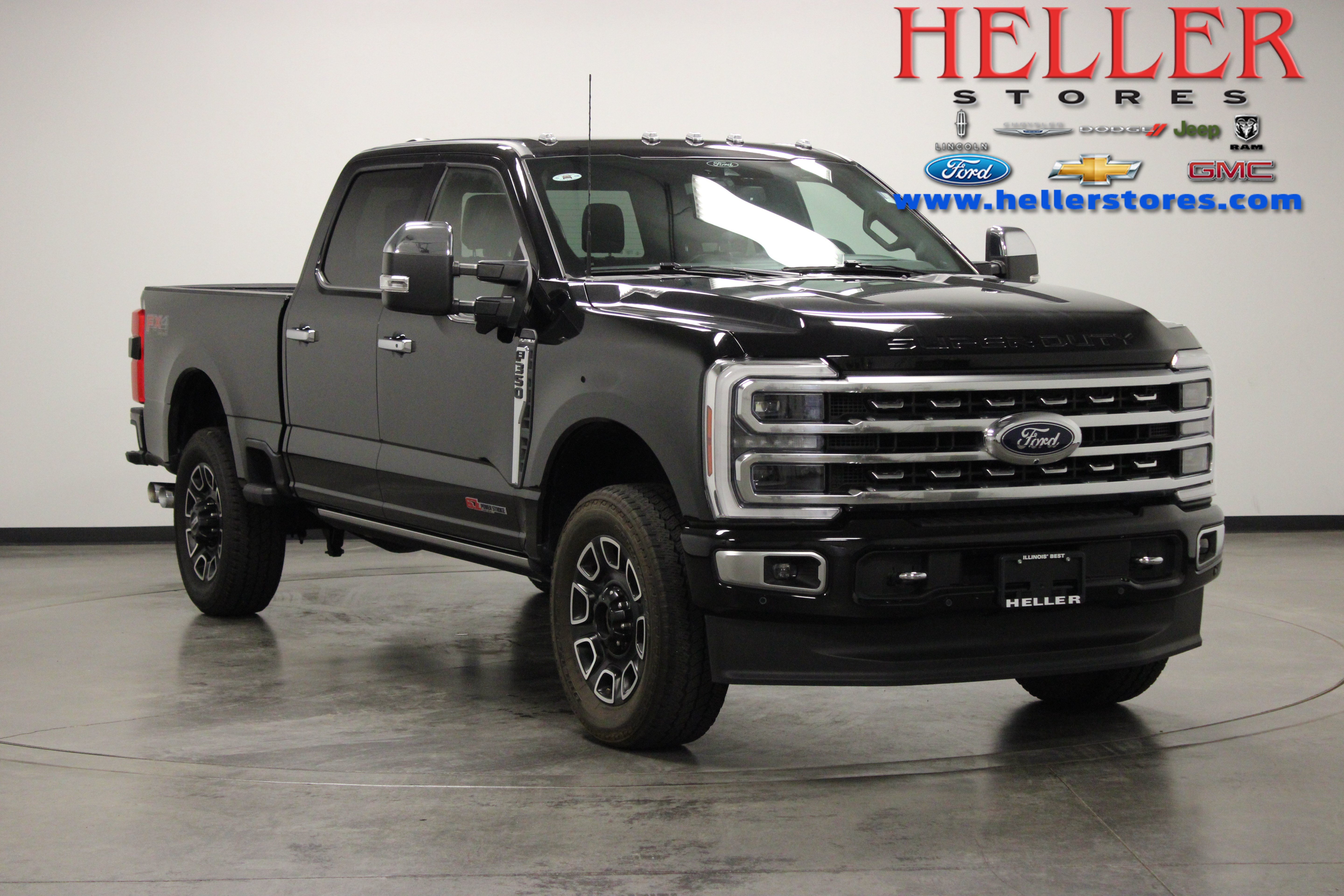 Used 2024 Ford F350 Platinum w/ FX4 Off-Road Package AWD/4WD image 1