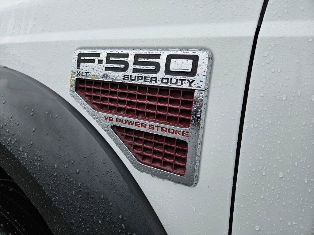 Used 2008 Ford F550 2WD Crew Cab Super Duty image 9
