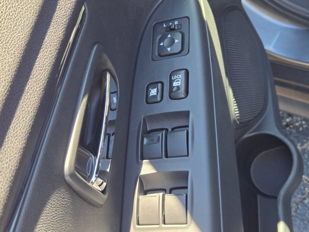 New 2027 Mitsubishi Outlander Sport LE AWD/4WD image 18