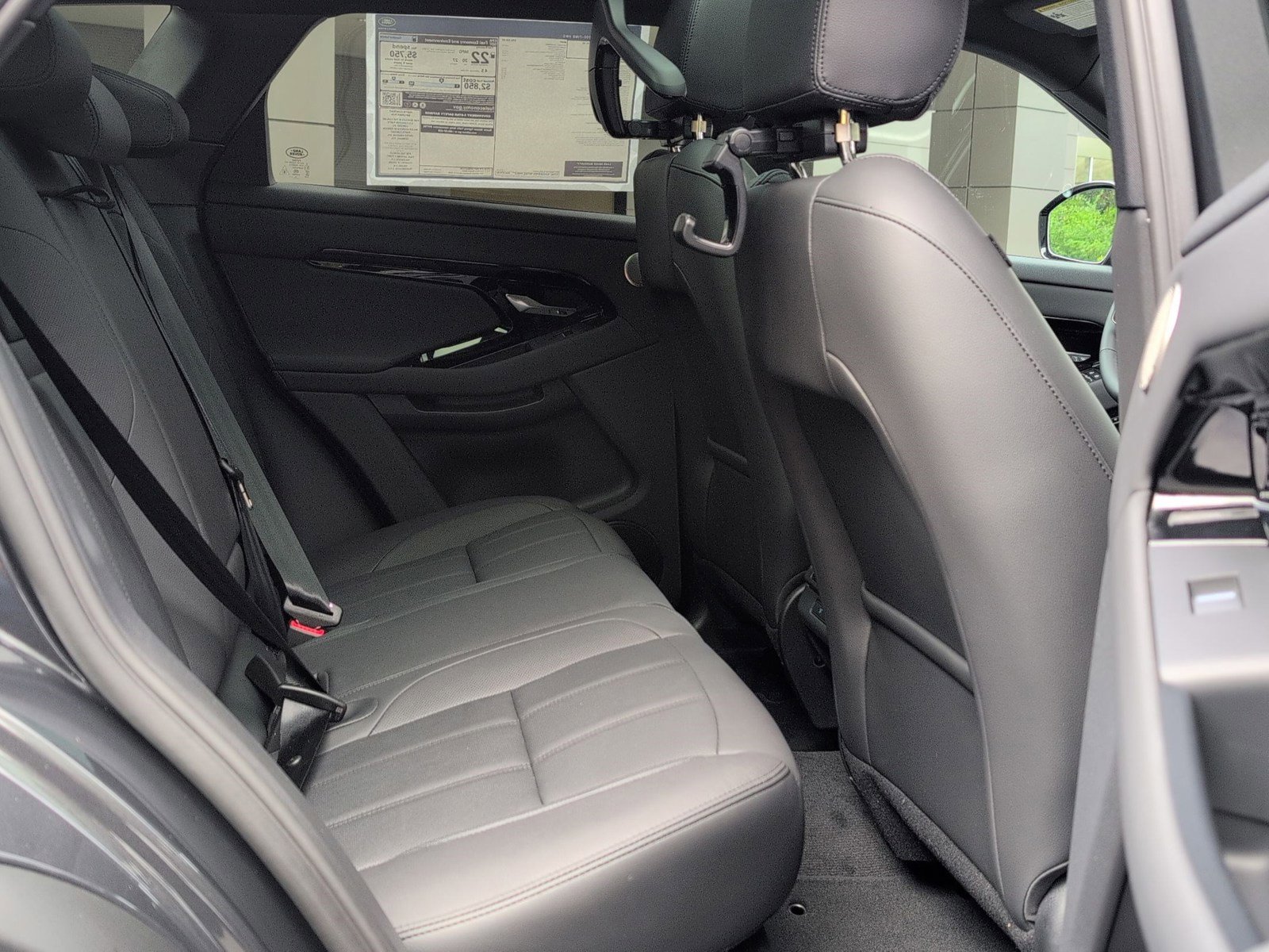 New 2026 Land Rover Range Rover Evoque Dynamic SE AWD/4WD image 30