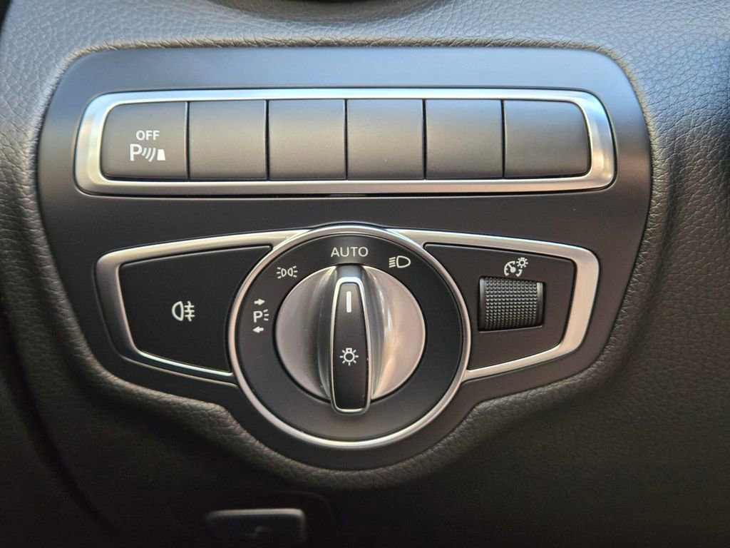 Used 2021 Mercedes-Benz C 63 AMG S image 28