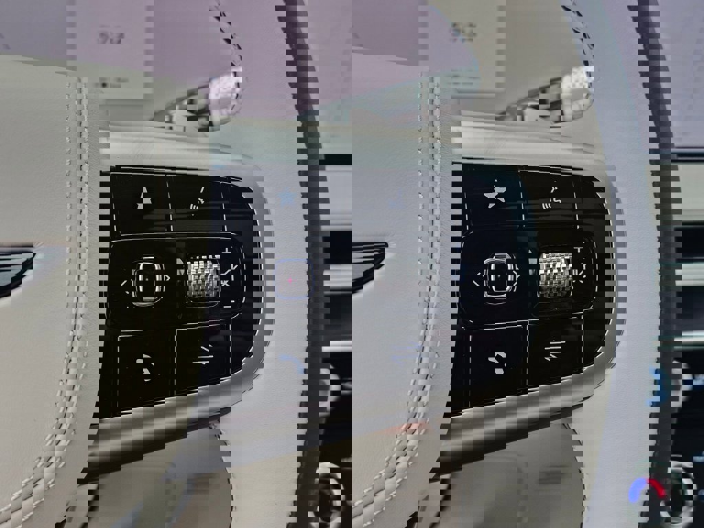 New 2026 Genesis GV80 3.5T Prestige image 38