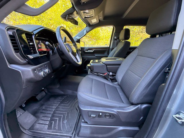 Used 2024 GMC Sierra 1500 Elevation AWD/4WD image 9