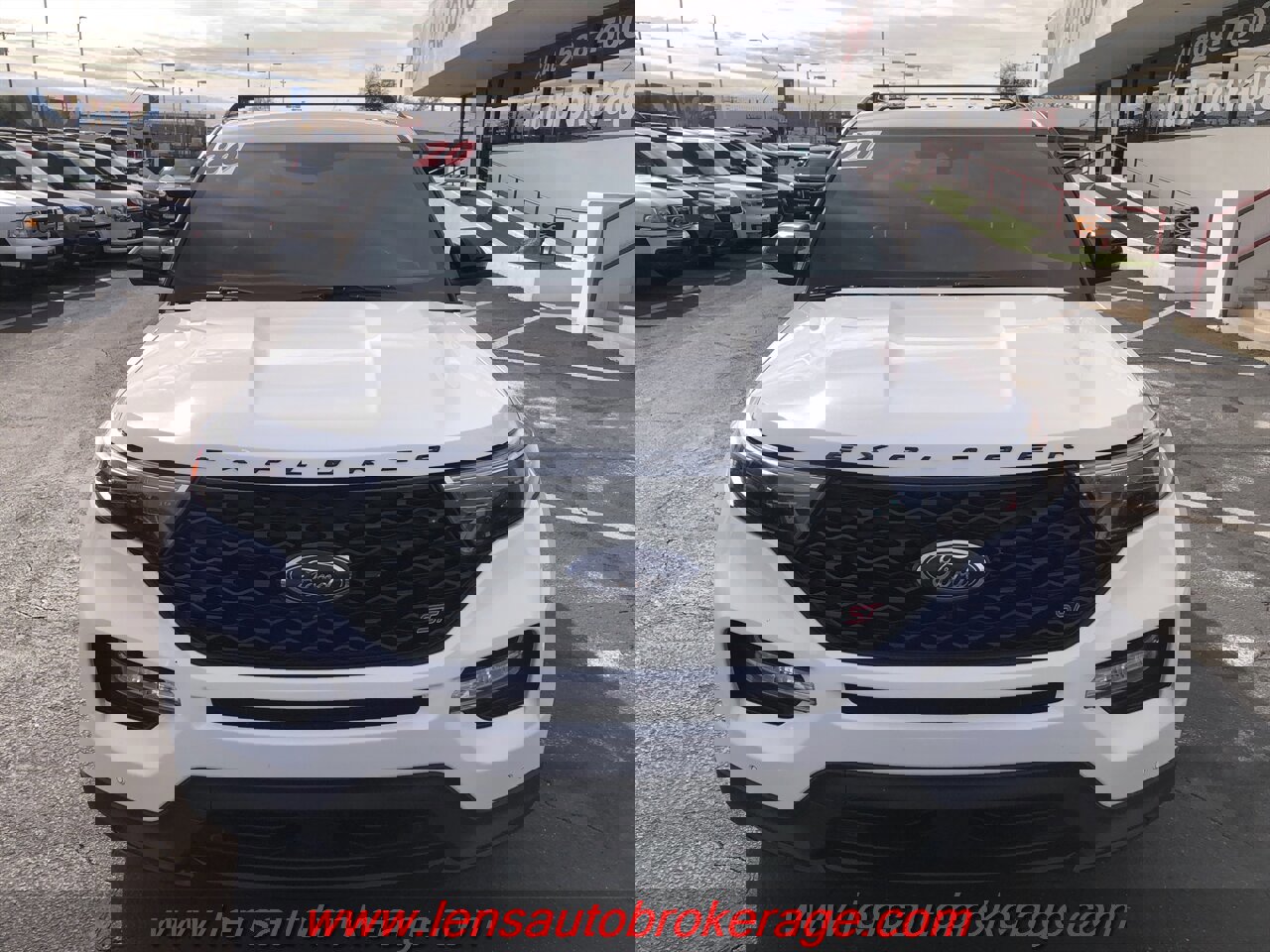 Used 2020 Ford Explorer ST image 3