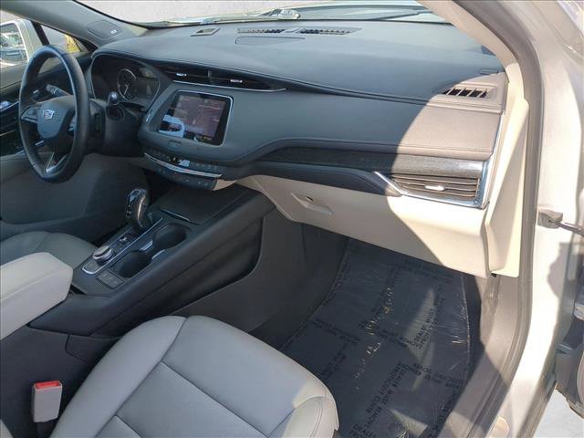 Used 2019 Cadillac XT4 Premium Luxury FWD image 24