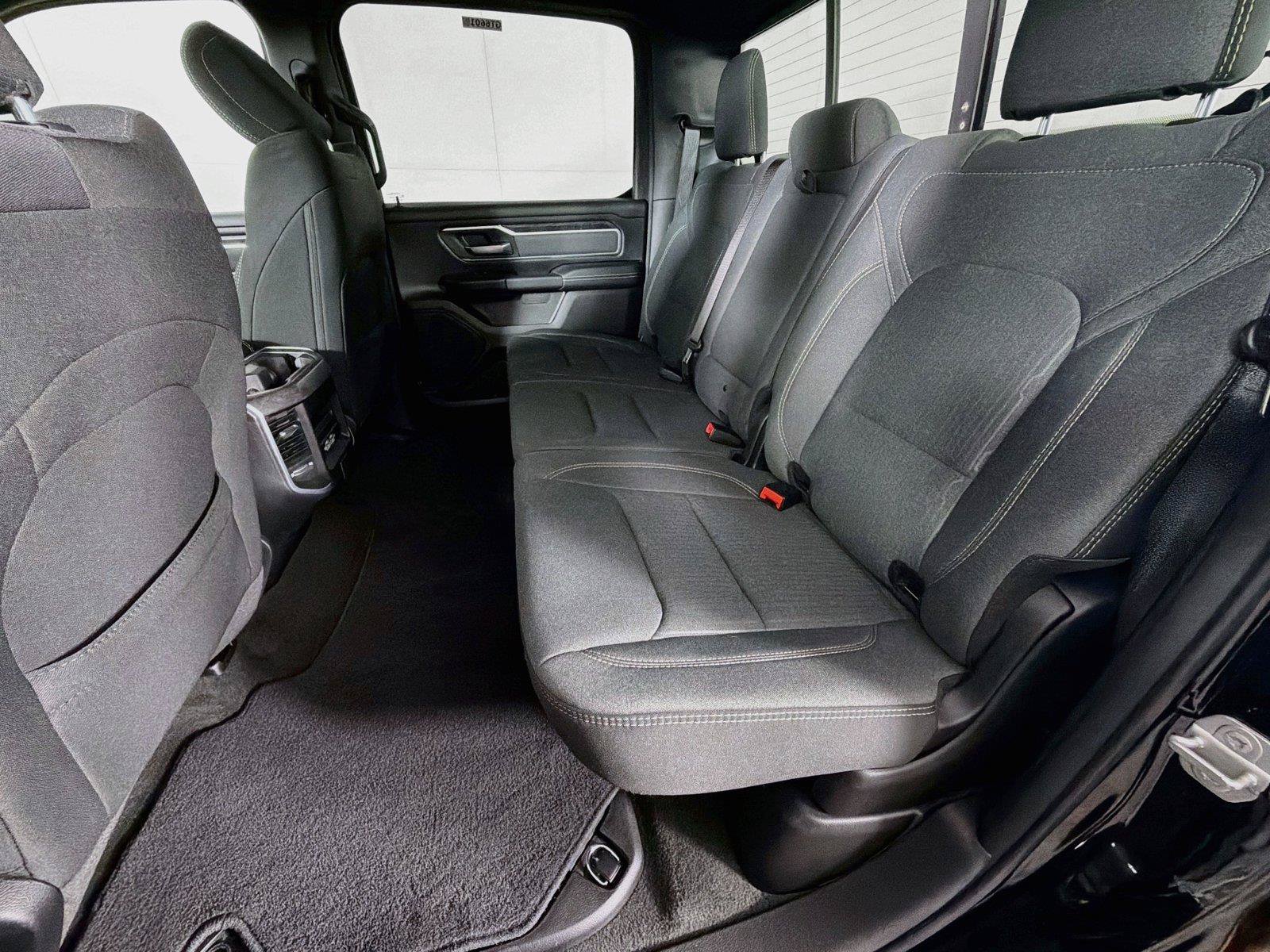 Used 2023 RAM 1500 Big Horn AWD/4WD image 25