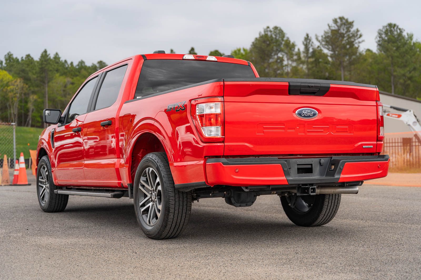 Certified 2022 Ford F150 XL w/ STX Appearance Package RWD image 5