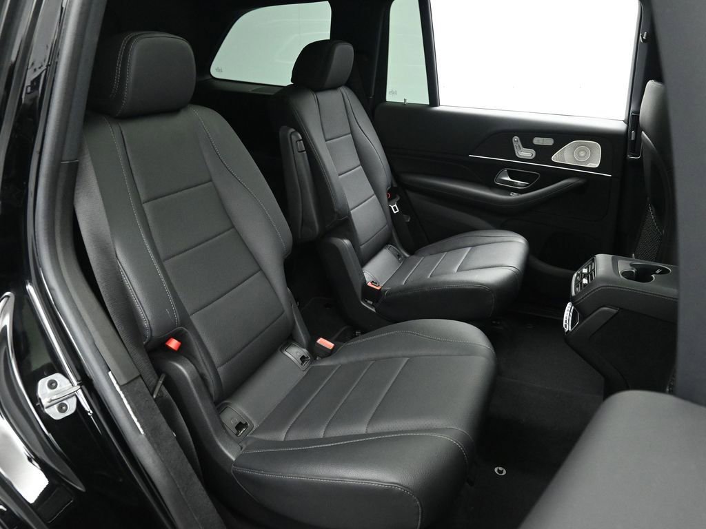 Used 2022 Mercedes-Benz GLS 450 4MATIC image 24