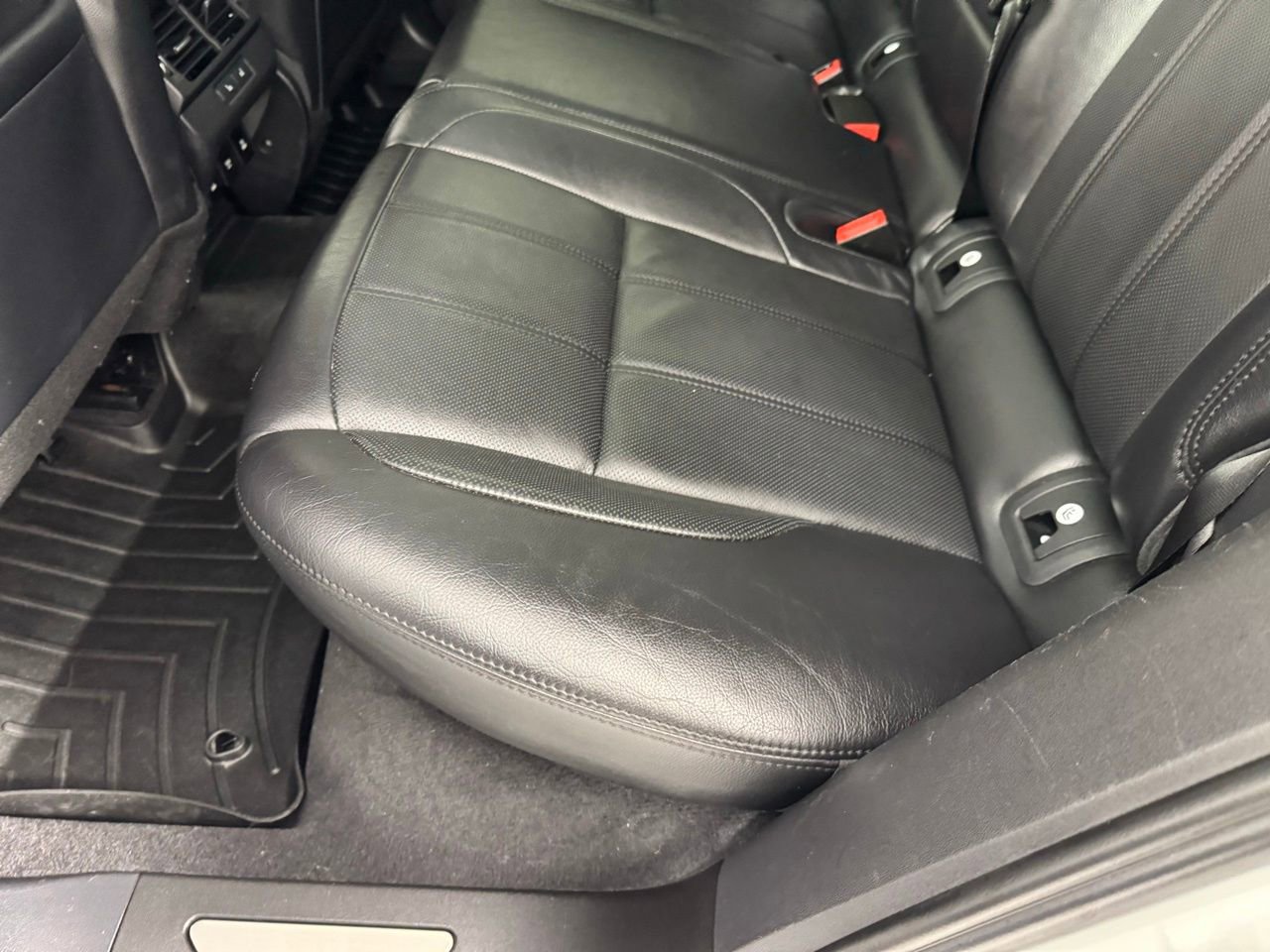 Used 2020 Land Rover Range Rover Evoque R-Dynamic SE image 27