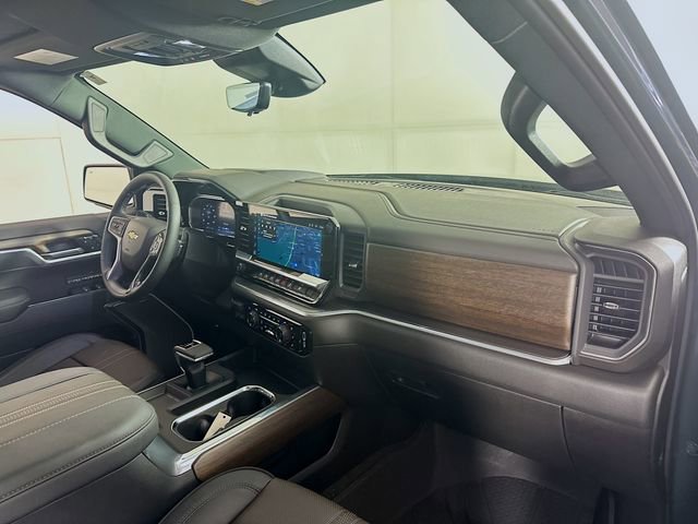 New 2026 Chevrolet Silverado 1500 High Country w/ High Country Premium Package image 31