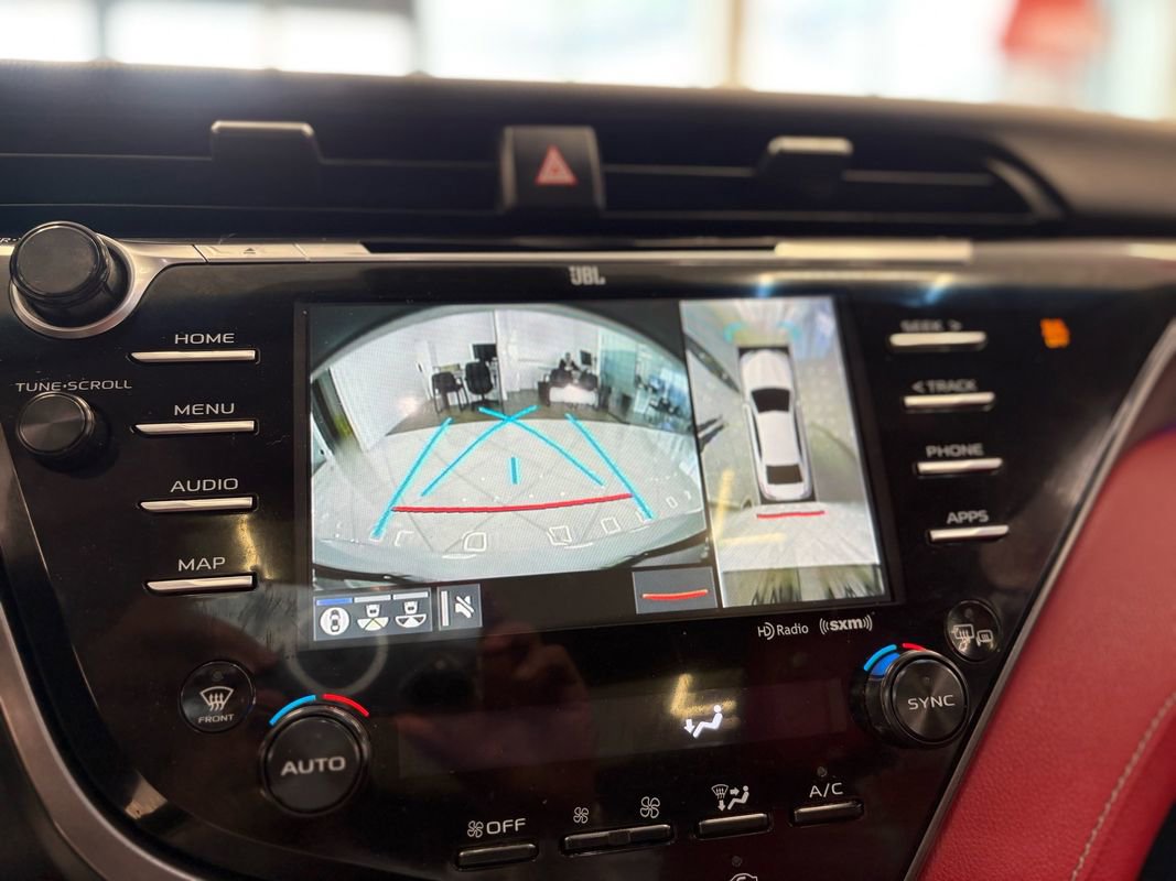 Used 2019 Toyota Camry XSE image 31