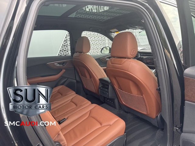 Used 2025 Audi Q7 3.0T Premium Plus image 12