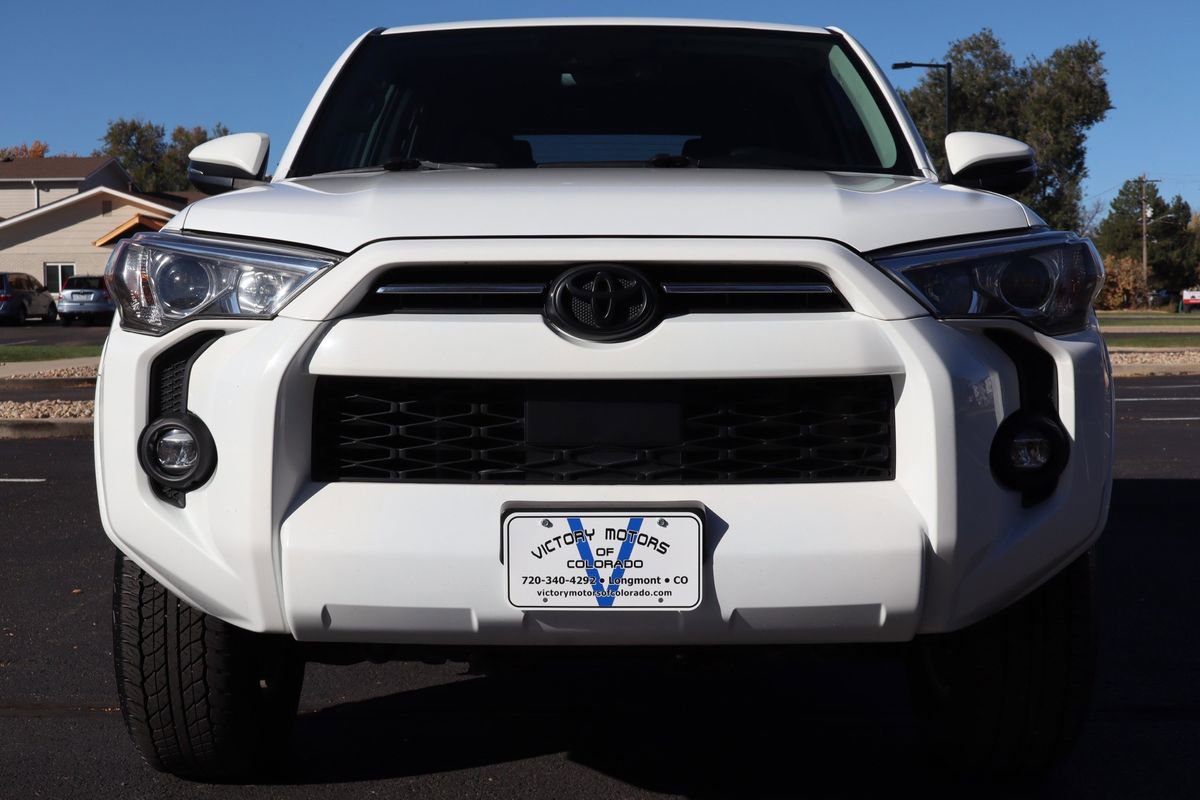 Used 2022 Toyota 4Runner SR5 Premium image 13