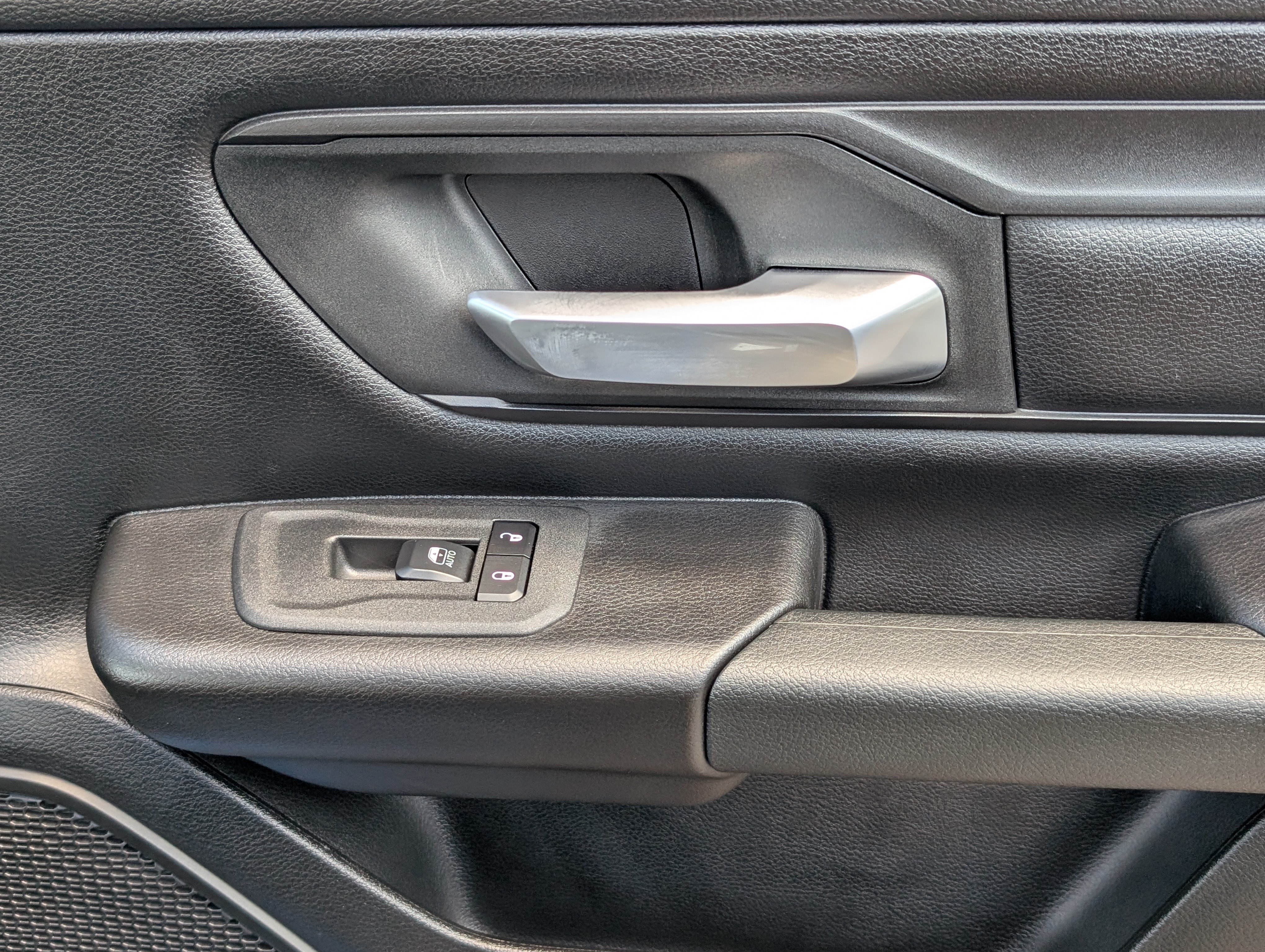 Used 2026 RAM 1500 Warlock AWD/4WD image 21