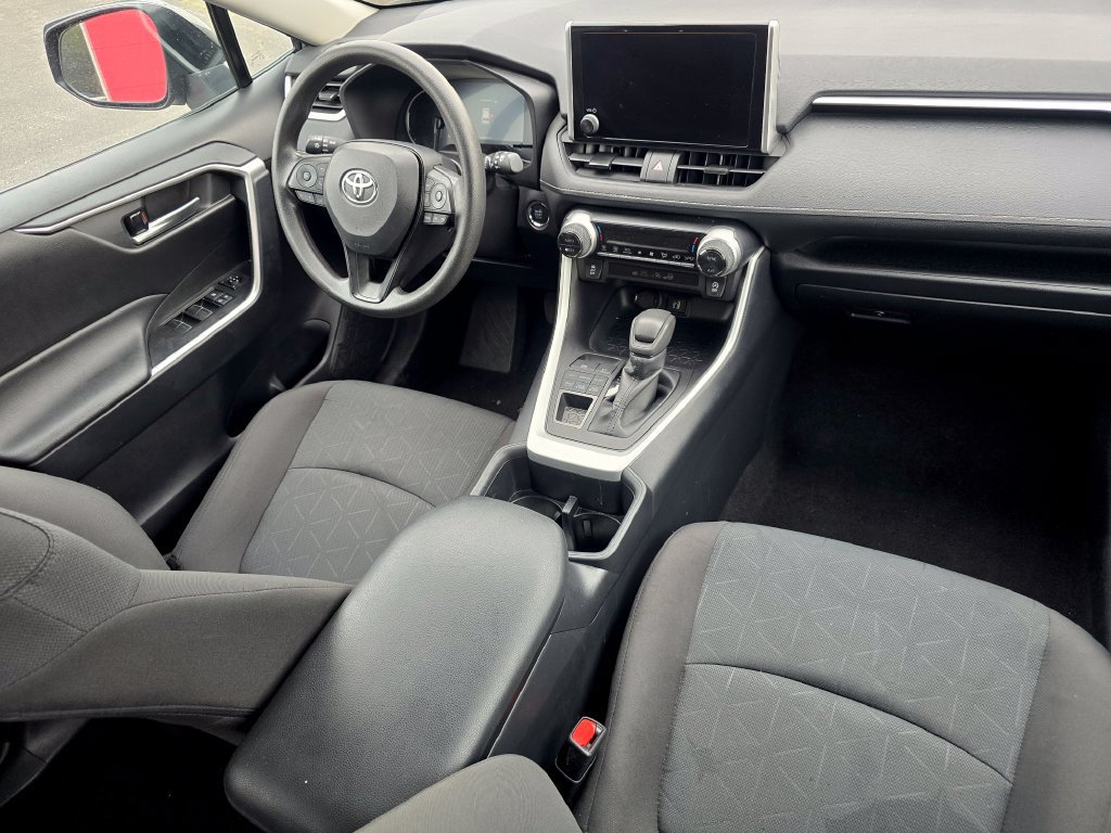 Certified 2025 Toyota RAV4 XLE AWD/4WD image 21