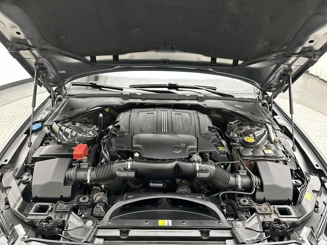 Used 2017 Jaguar XF R-Sport AWD/4WD image 26