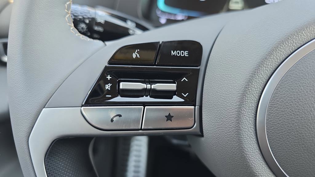 New 2026 Hyundai Elantra Sport FWD image 24