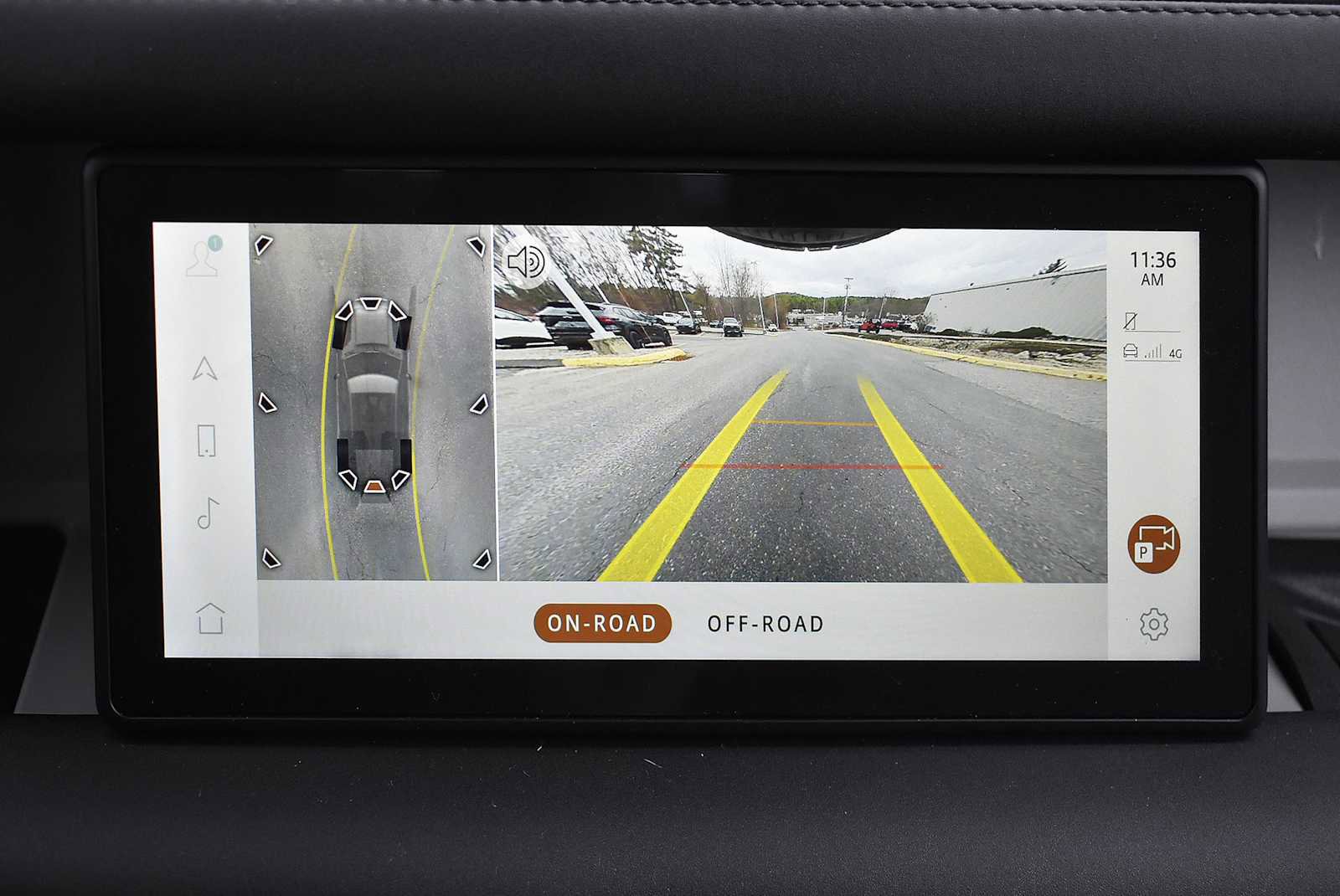 Used 2024 Land Rover Defender 110 S image 23