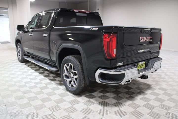 New 2026 GMC Sierra 1500 SLT w/ SLT Premium Plus Package AWD/4WD image 10