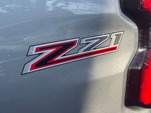 Used 2025 Chevrolet Colorado Z71 w/ Technology Package image 59