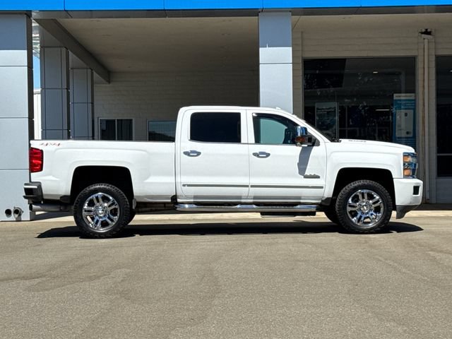 Used 2016 Chevrolet Silverado 2500 High Country w/ Duramax Plus Package AWD/4WD image 2