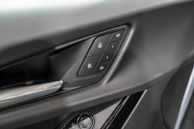 New 2026 Chevrolet Equinox RS w/ Convenience Package III AWD/4WD image 13