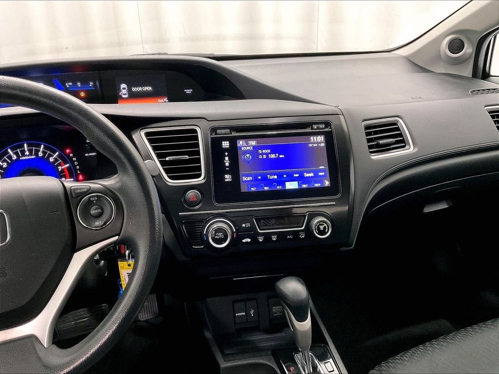 Used 2015 Honda Civic SE image 18