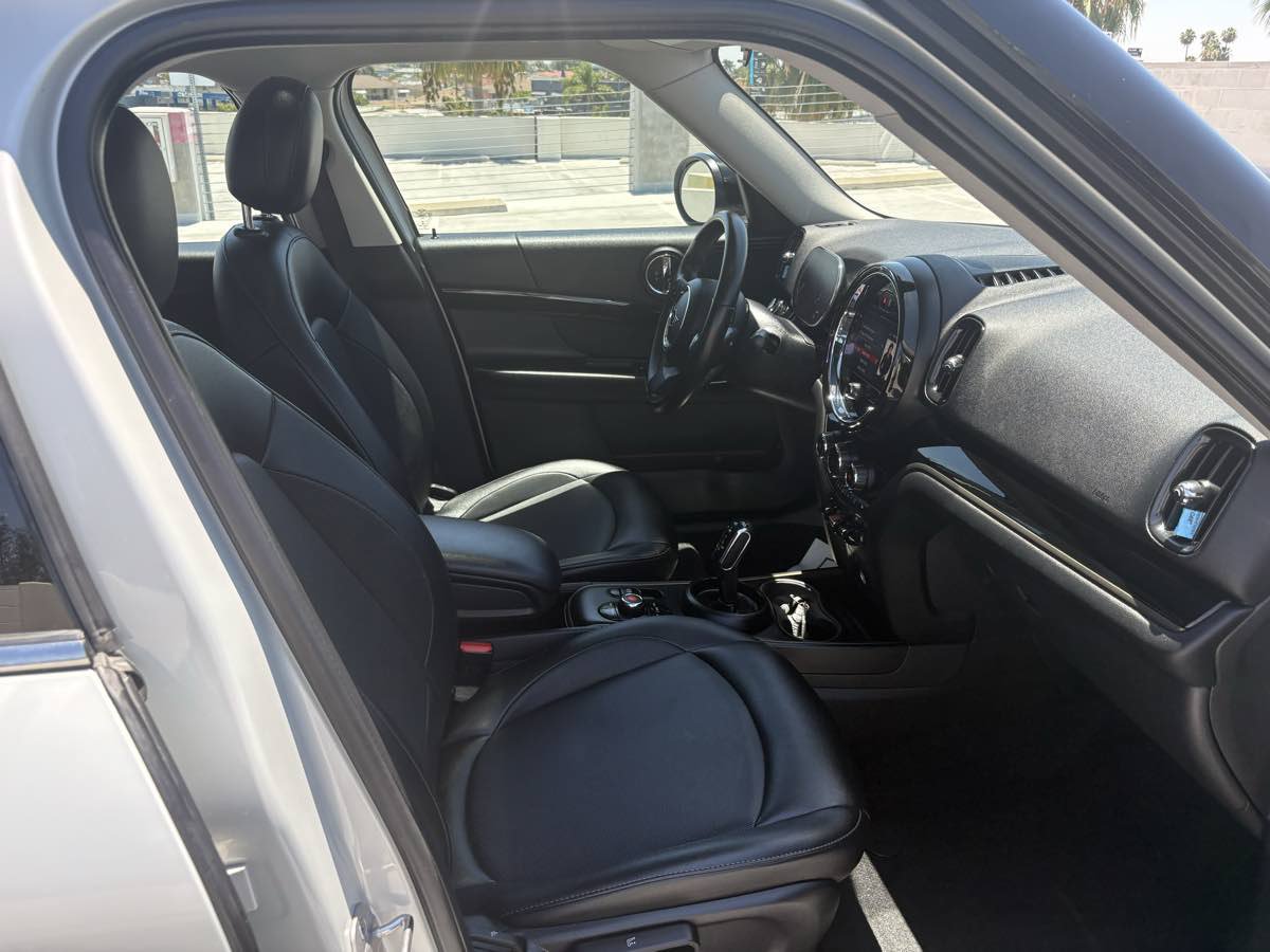 Used 2022 MINI Cooper Countryman FWD image 17