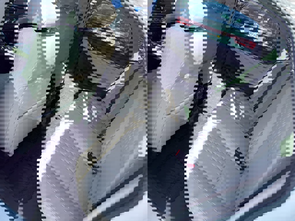 Used 2022 Honda Accord Touring image 18