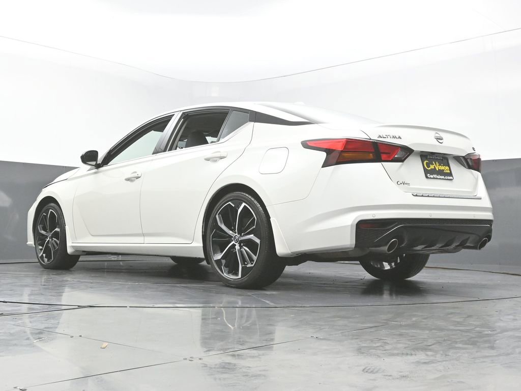 Used 2023 Nissan Altima 2.5 SR image 43