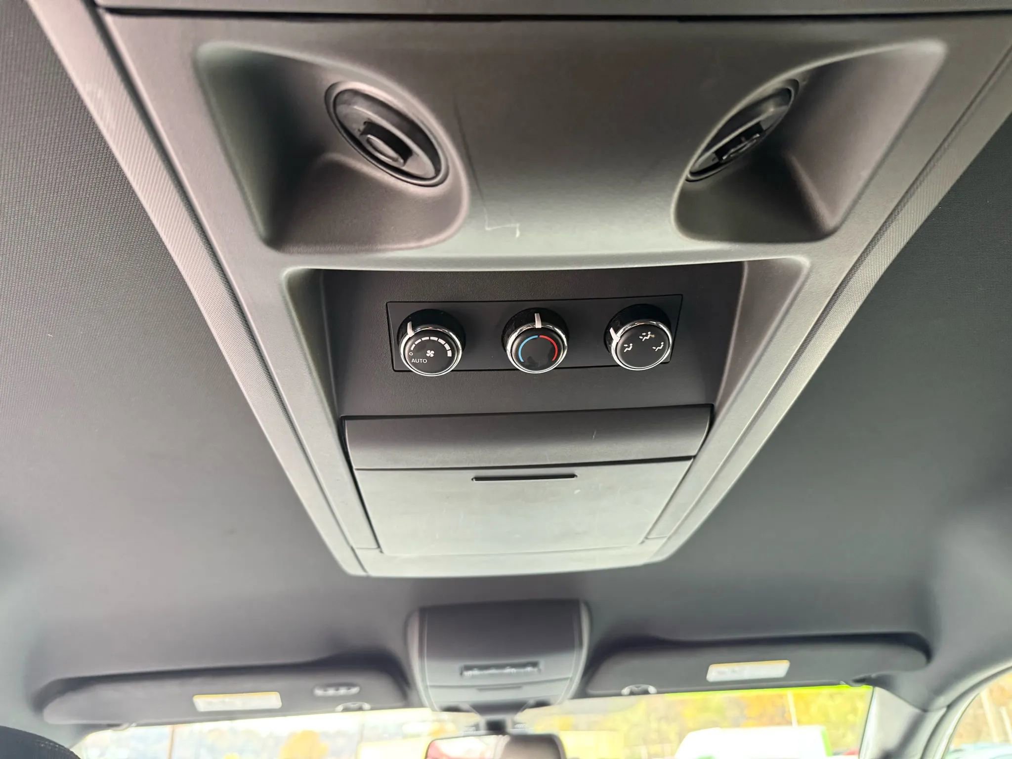 Used 2020 Dodge Grand Caravan GT image 17